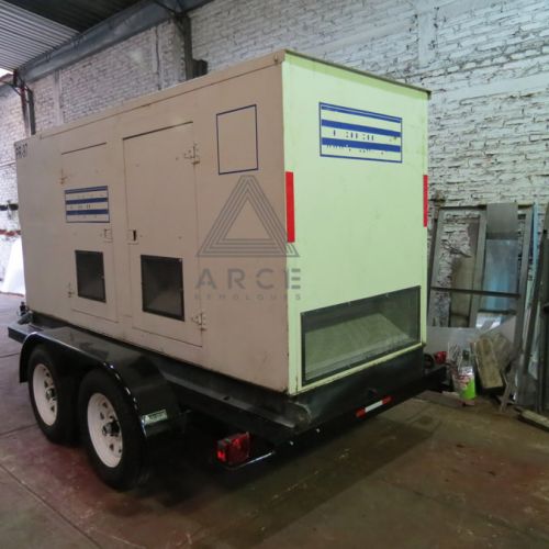 Remolque para tipo plataforma para planta de luz